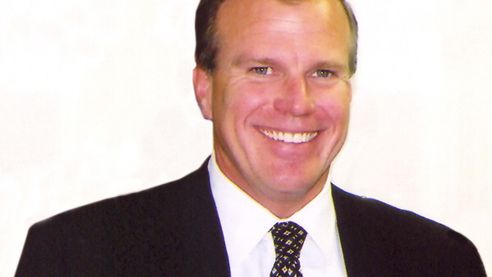 Arizona Builder Becomes Eye in the Sky  - CEO of Fulton Homes Flies to Serve His Community